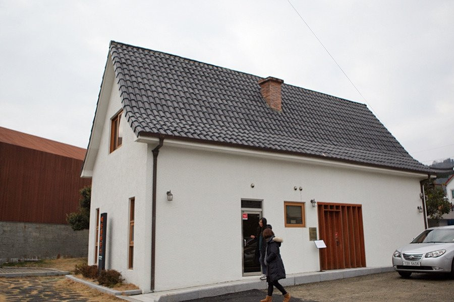 Yun Isang Memorial-统营市必去景点