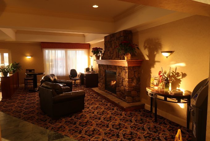 Holiday Inn Express 南伯灵顿-商务中心/多功能厅