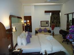 Hotel Sun Plaza主图