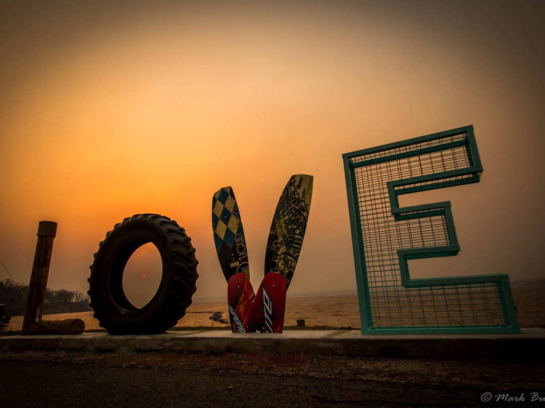 Calypso Cove Marina-诺曼必去景点