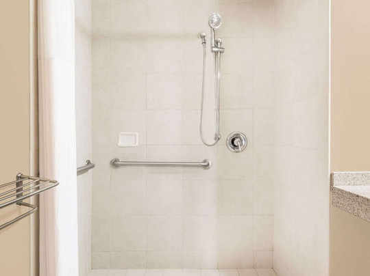 Spark by Hilton Lancaster Dutch Country主图