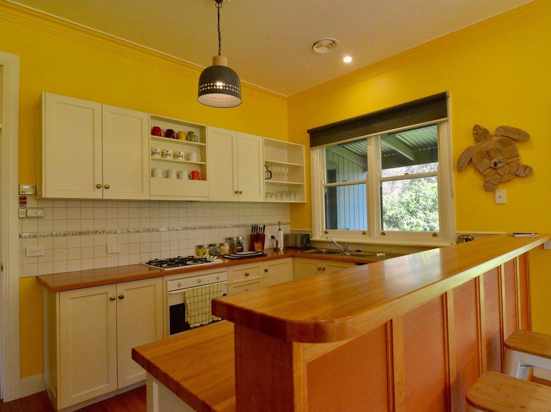 Lighthouse Extra Virgin Olive Oil & Farmstay-Drysdale必去景点