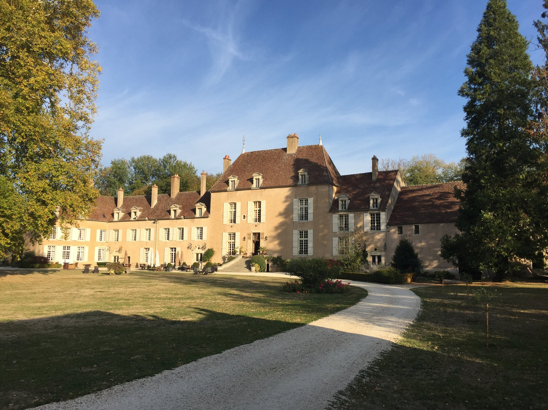 Chateau De Vault De Lugny主图