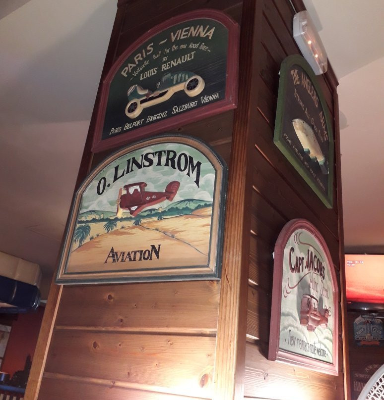 Paco's CRAZY HORSE BAR.-Ca'n Picafort必去景点