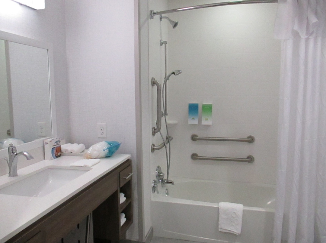 Home2 Suites by Hilton Blue Ash Cincinnati主图