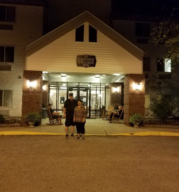 Gasthof Village Inn主图