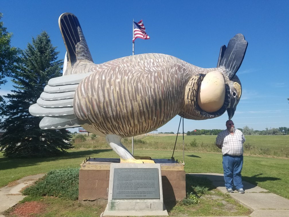 World's Largest Prairie Chicken-Rothsay必去景点