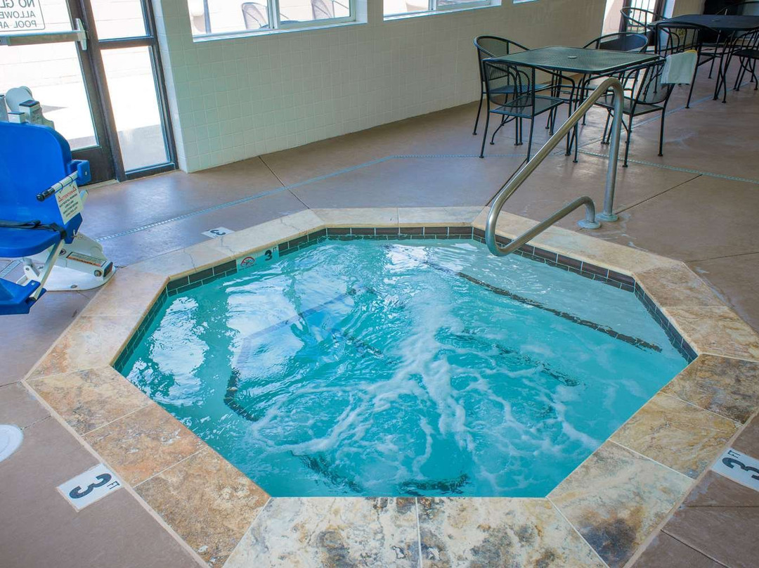 Comfort Suites Springfield RiverBend Medical主图