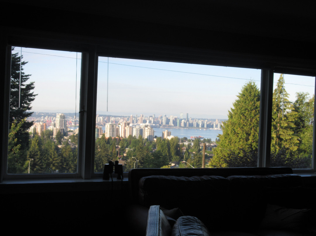 Crystal's View Vancouver Bed and Breakfast主图