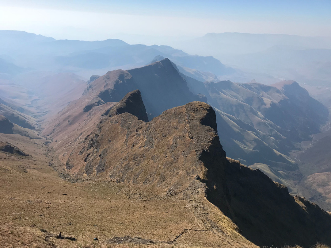 Cathedral Peak景点图片