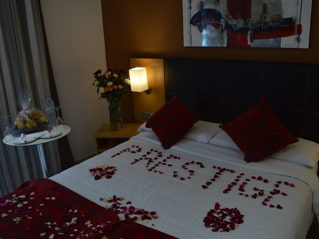 Prestige Hotel主图