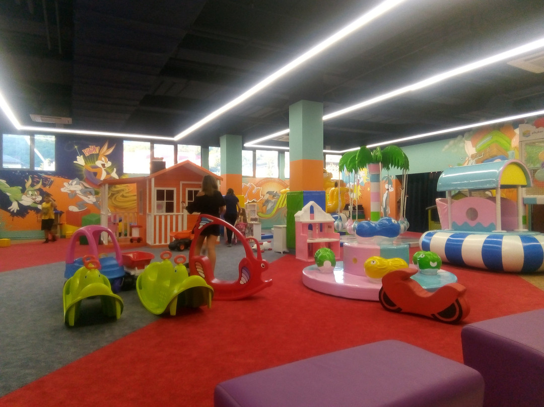 Biryuzaika family Center景点图片