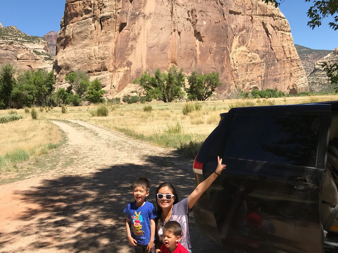 Echo Park/Sand Canyon Trail-Dinosaur必去景点