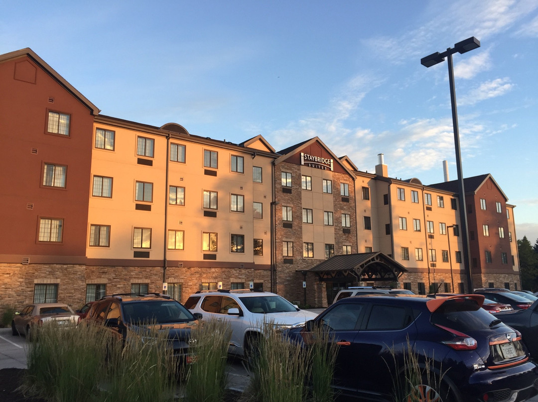 Staybridge Suites Omaha West By IHG主图