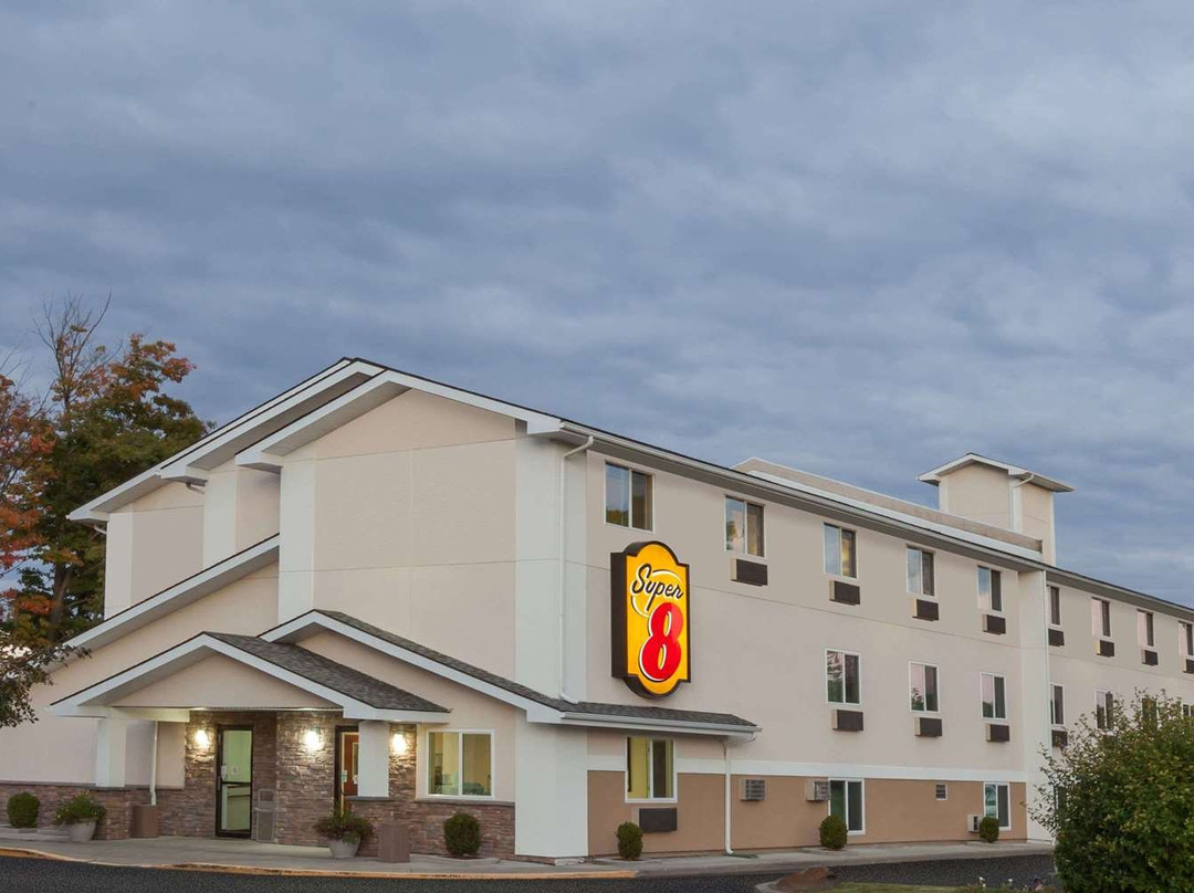 Super 8 by Wyndham Latham/Albany Airport主图