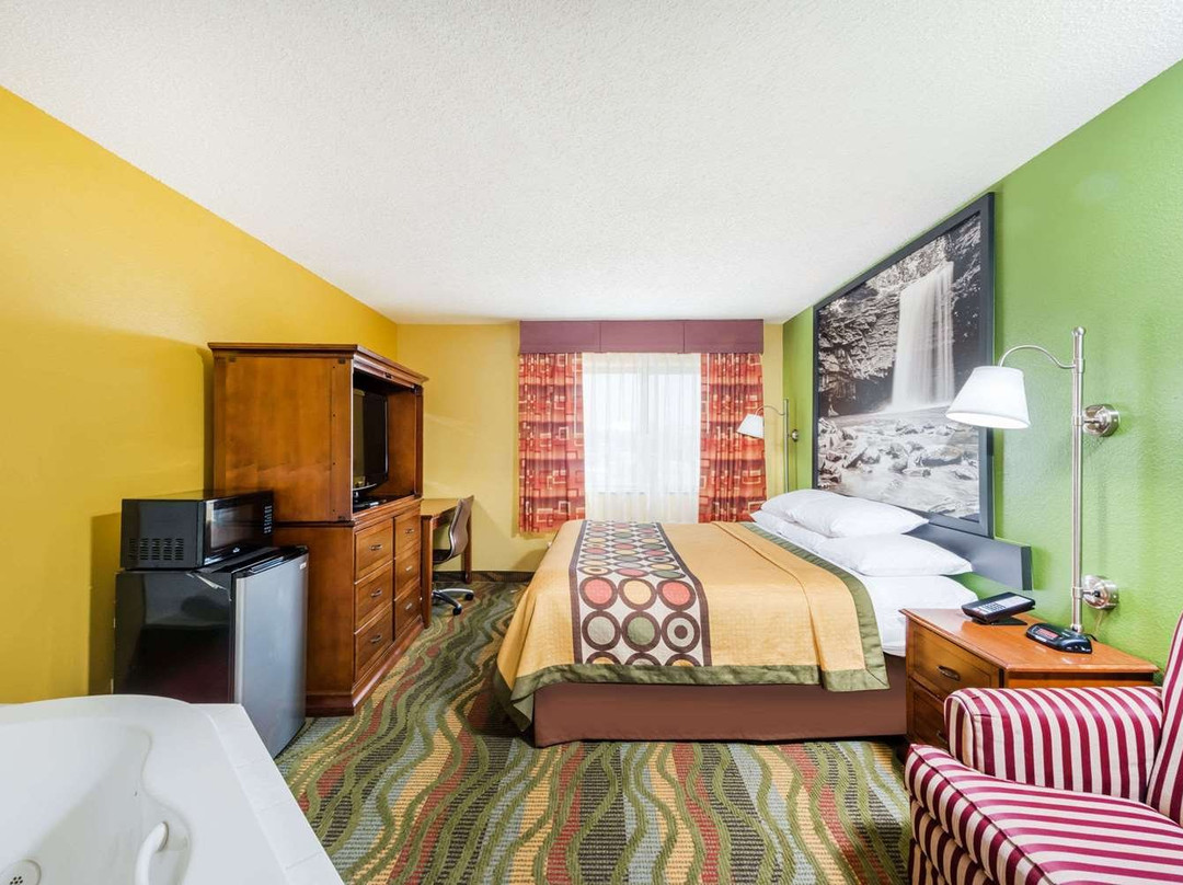 Super 8 by Wyndham Jacksonville主图