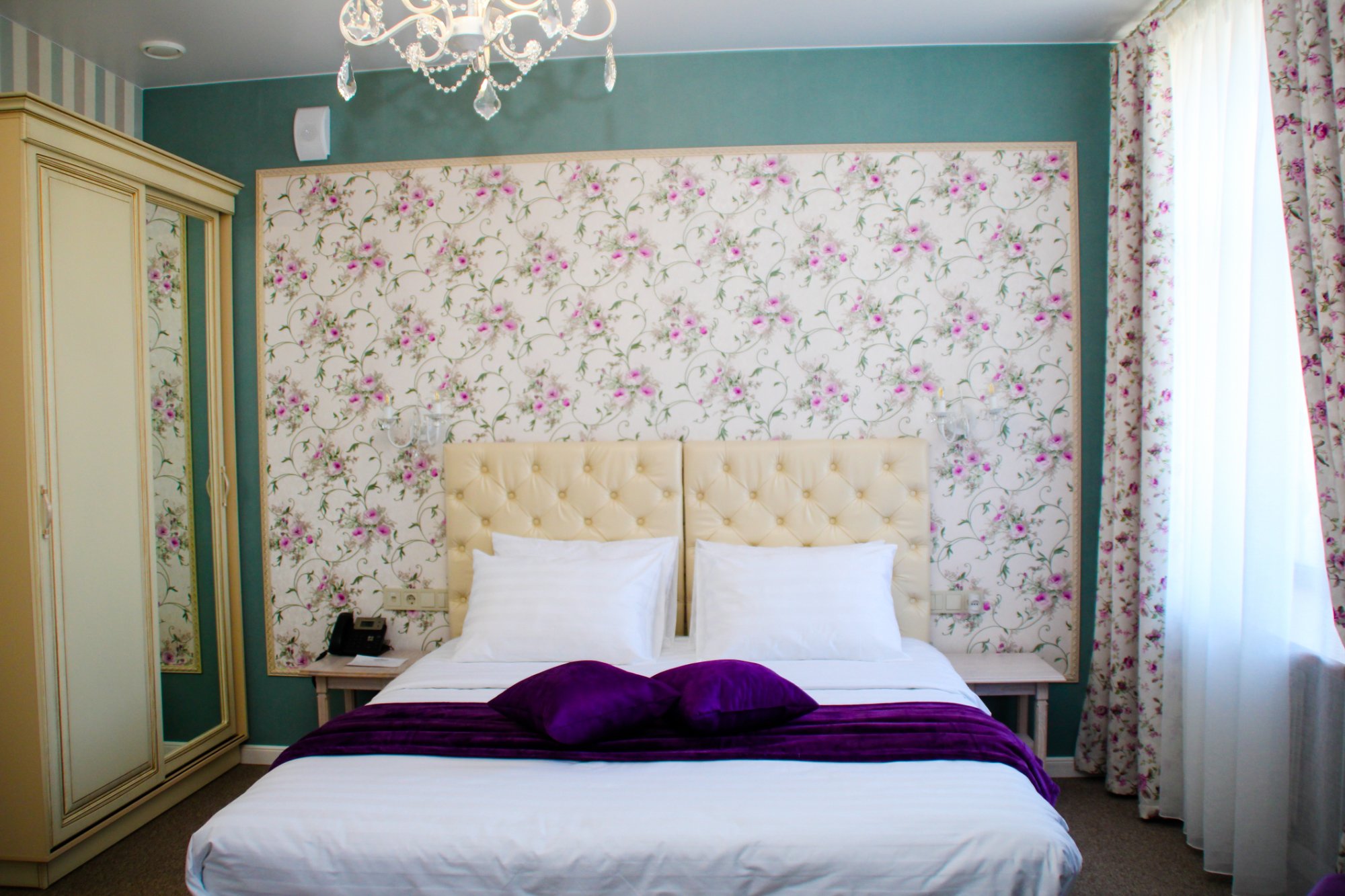 Aristocrat Hotel-官方