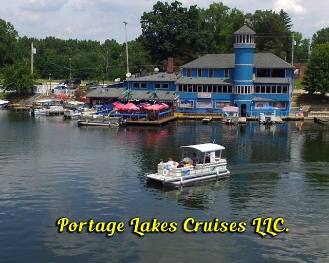 Portage Lakes Cruises景点图片