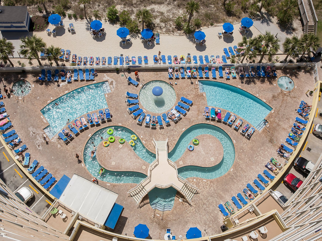 阿维斯塔度假酒店主图