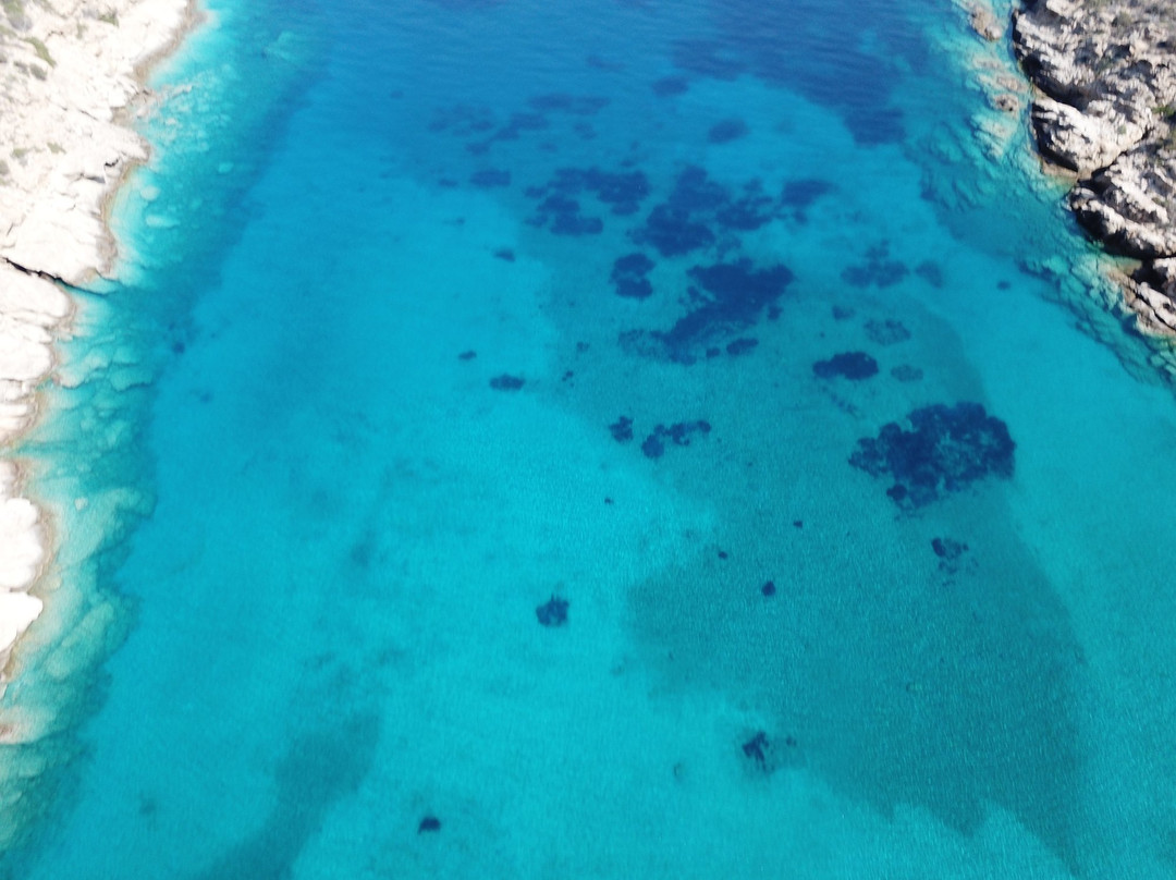 Mythical Cruises-帕罗奇亚必去景点