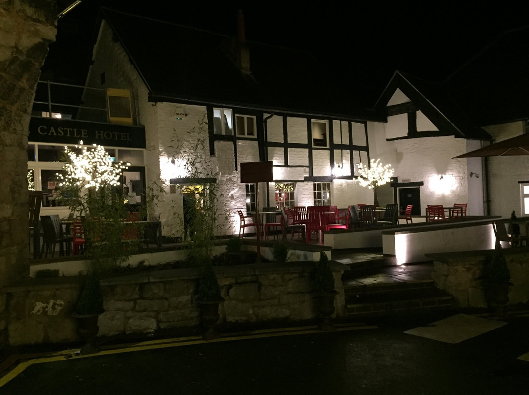 Castle Hotel主图