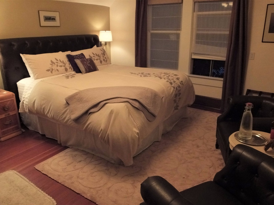 R & R Guest House主图