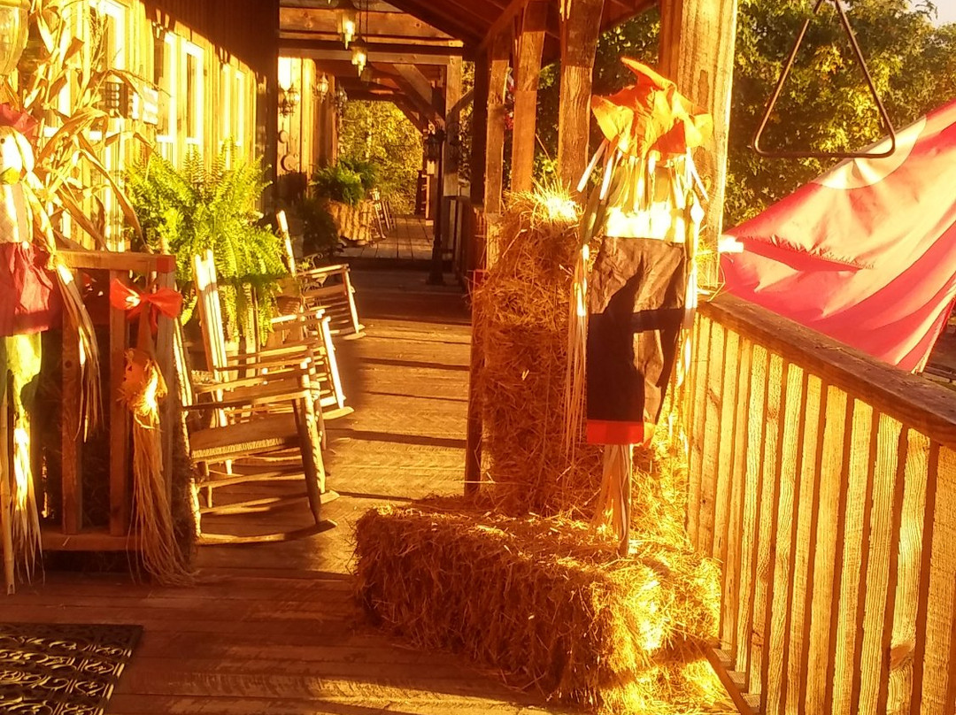 French Broad River Outpost Ranch景点图片