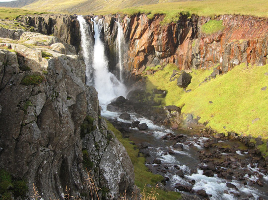 Husavik Walking Tours-胡萨维克必去景点