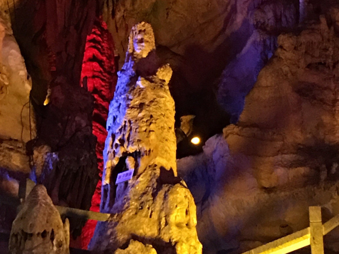 石龙洞旅游区景点图片