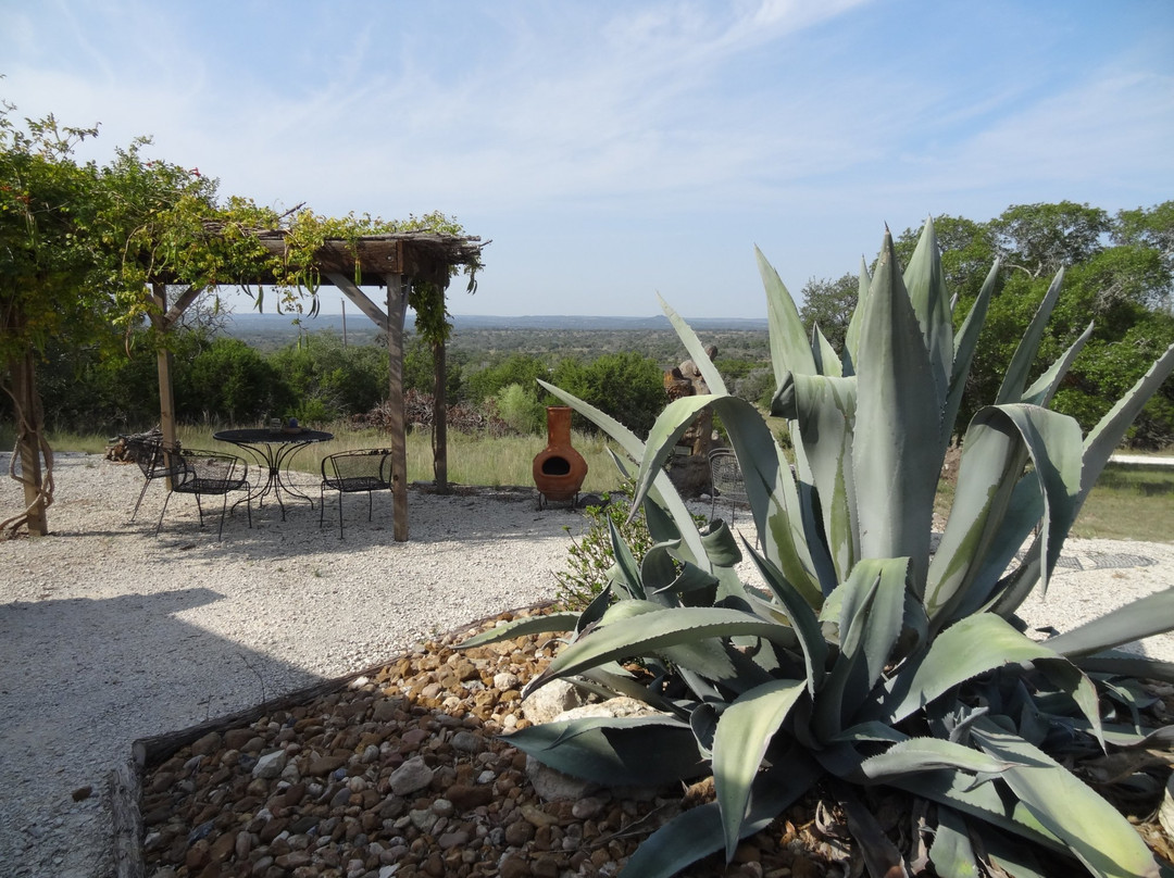 Hill Country Pottery-Comfort必去景点
