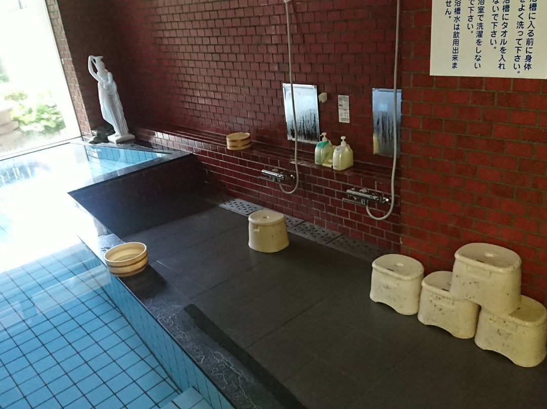 三吉屋酒店主图