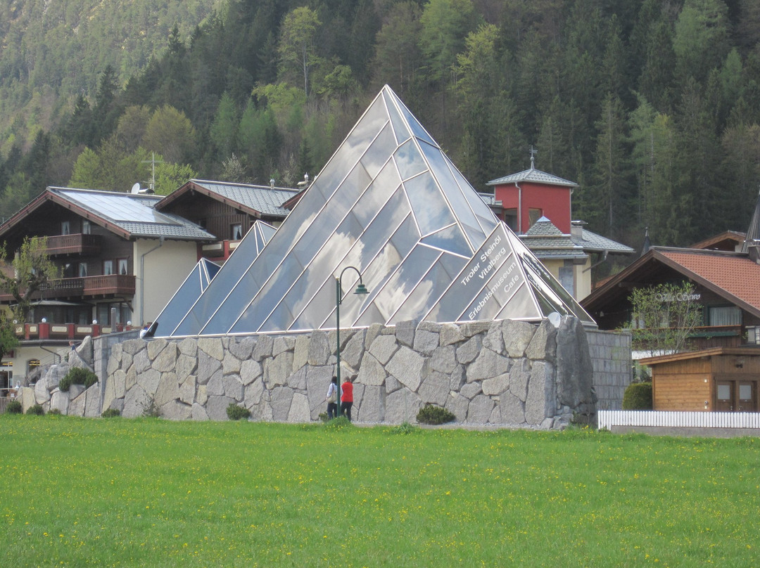 Vitalberg - Steinöl Museum景点图片