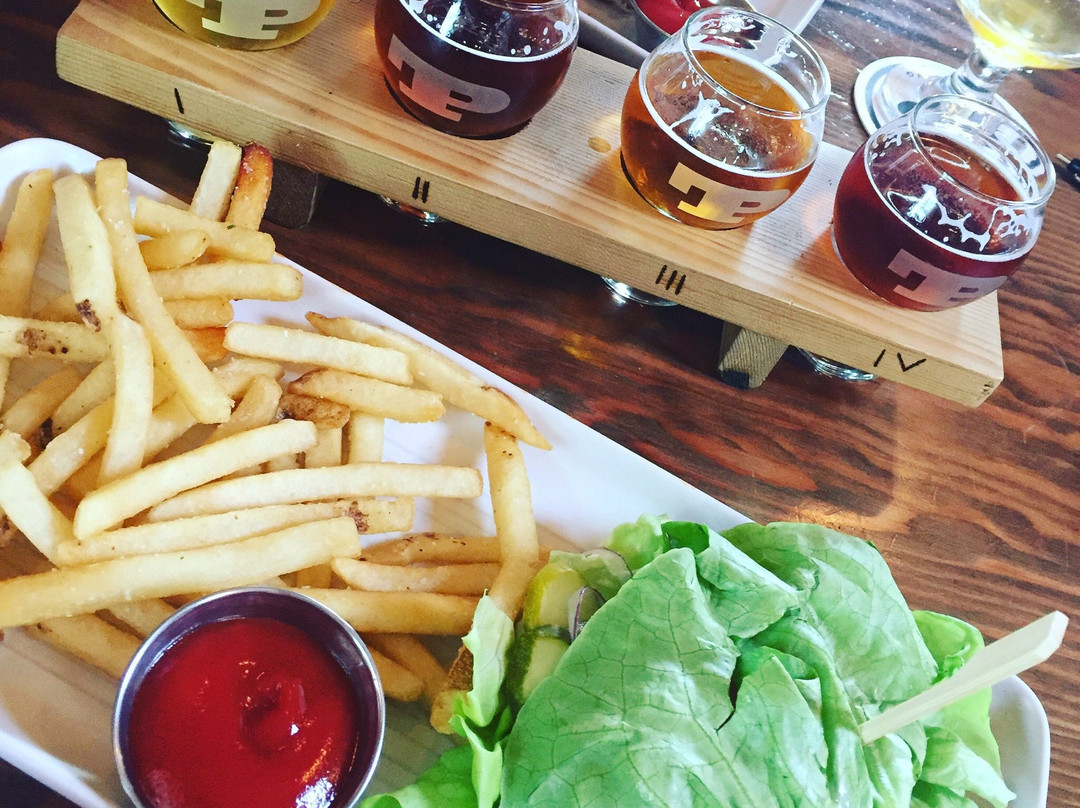 Trading Post Brewery & Tasting Room-兰里市必去景点