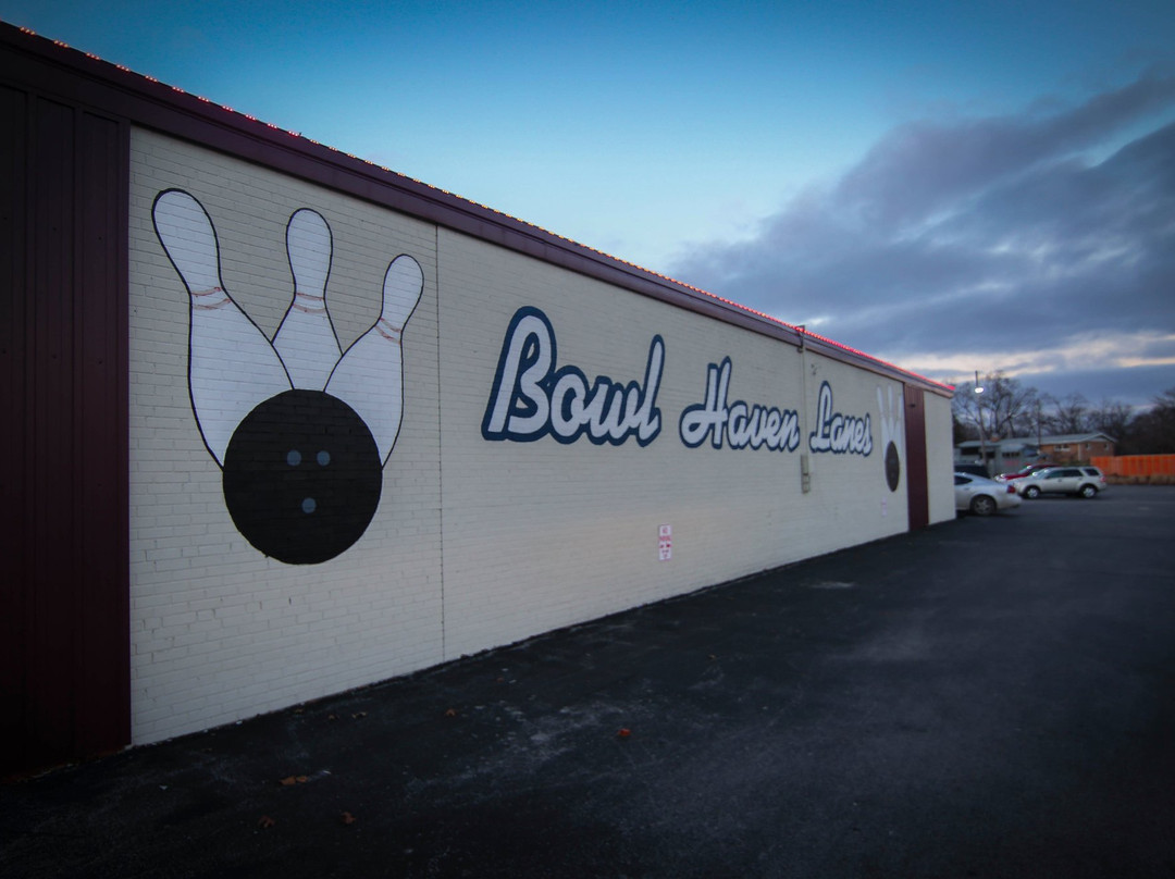 Bowl Haven Lanes-奥尔顿塔必去景点