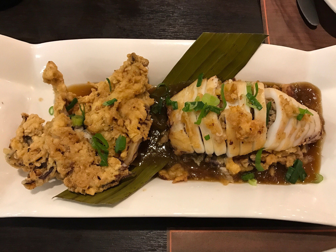 Mesa Filipino Moderne