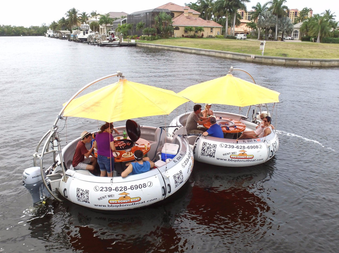 BBQ Donut Boat-开普科勒尔必去景点