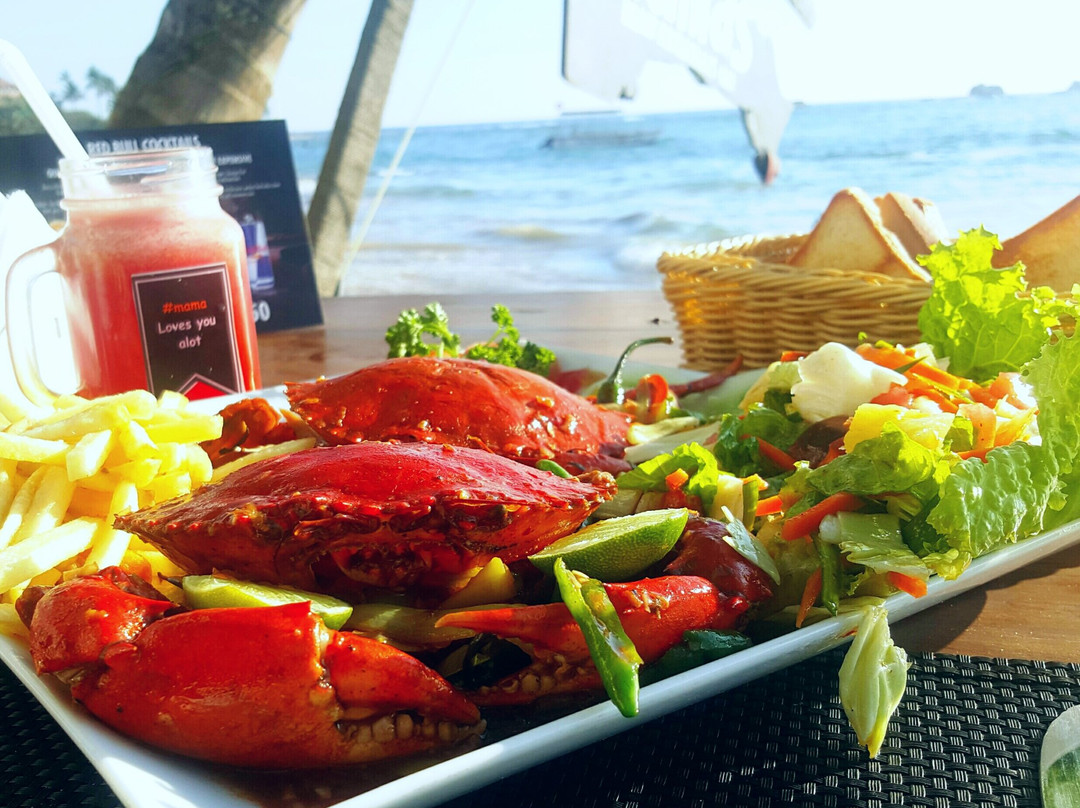 Mamas Coral Beach Restaurant