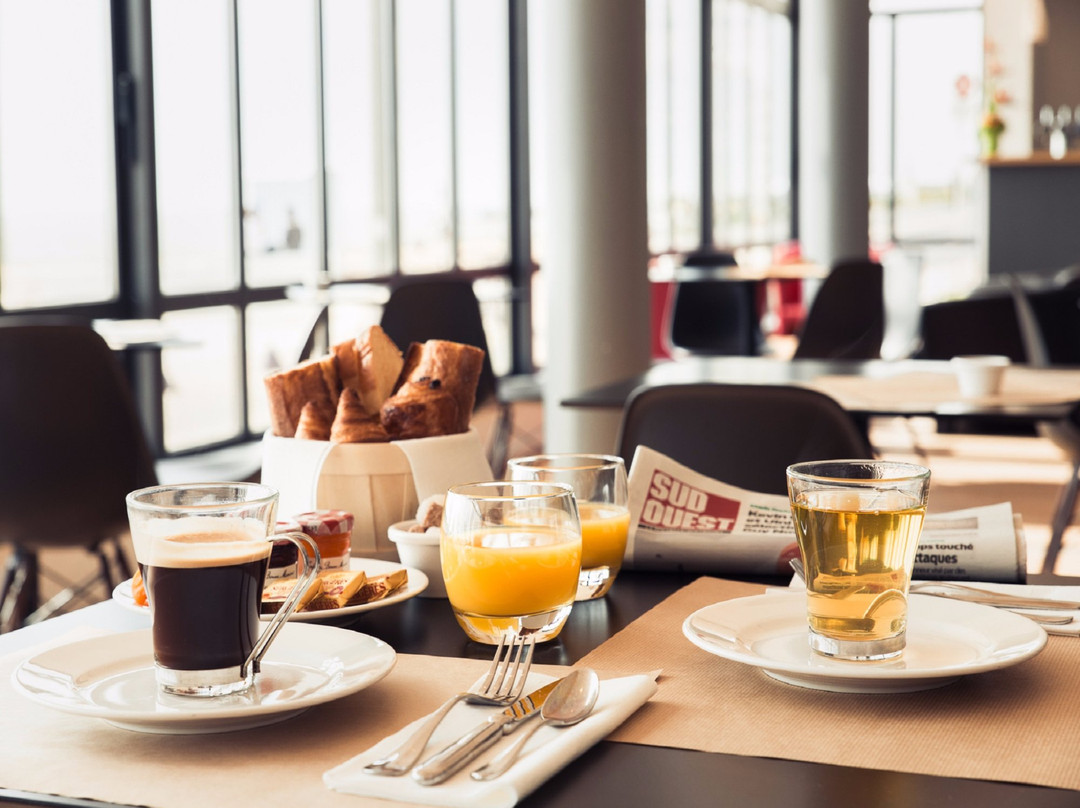 Chatelaillon-Plage酒店住宿-Hôtel Les Flots