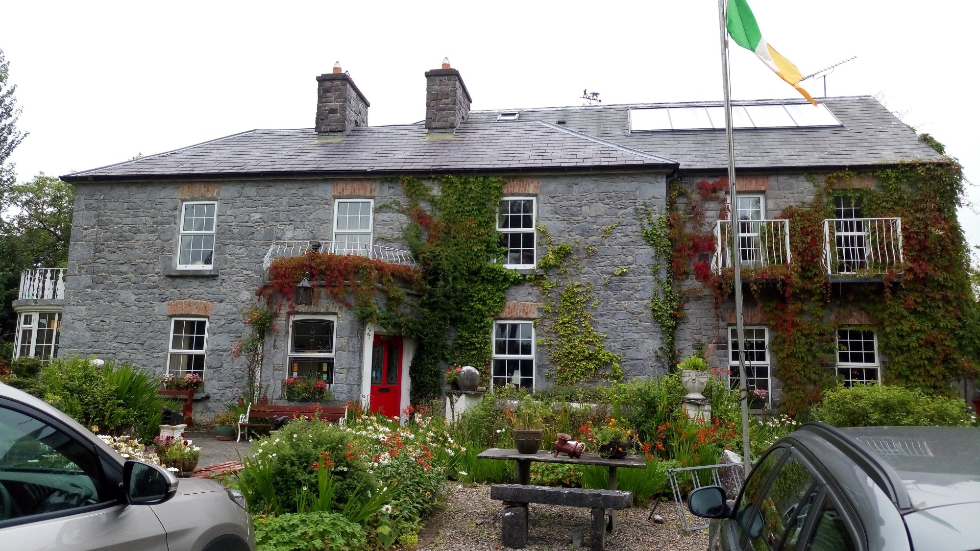 Caheroyn House-浴室