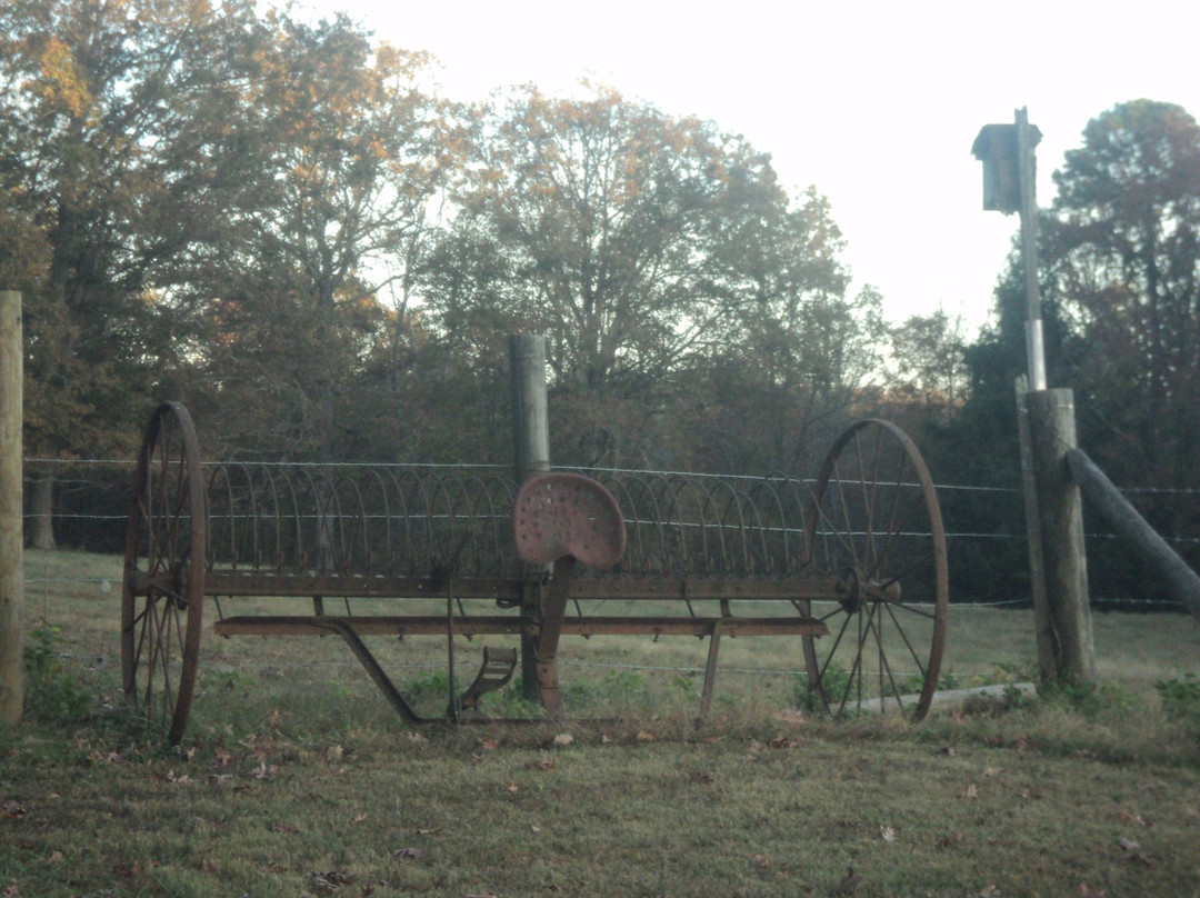 Farm House Inn主图