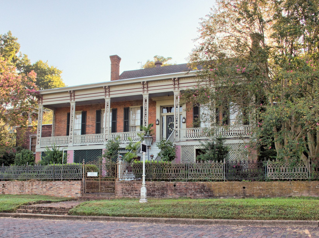 Tallulah酒店住宿-Corners Mansion Inn - A Bed and Breakfast