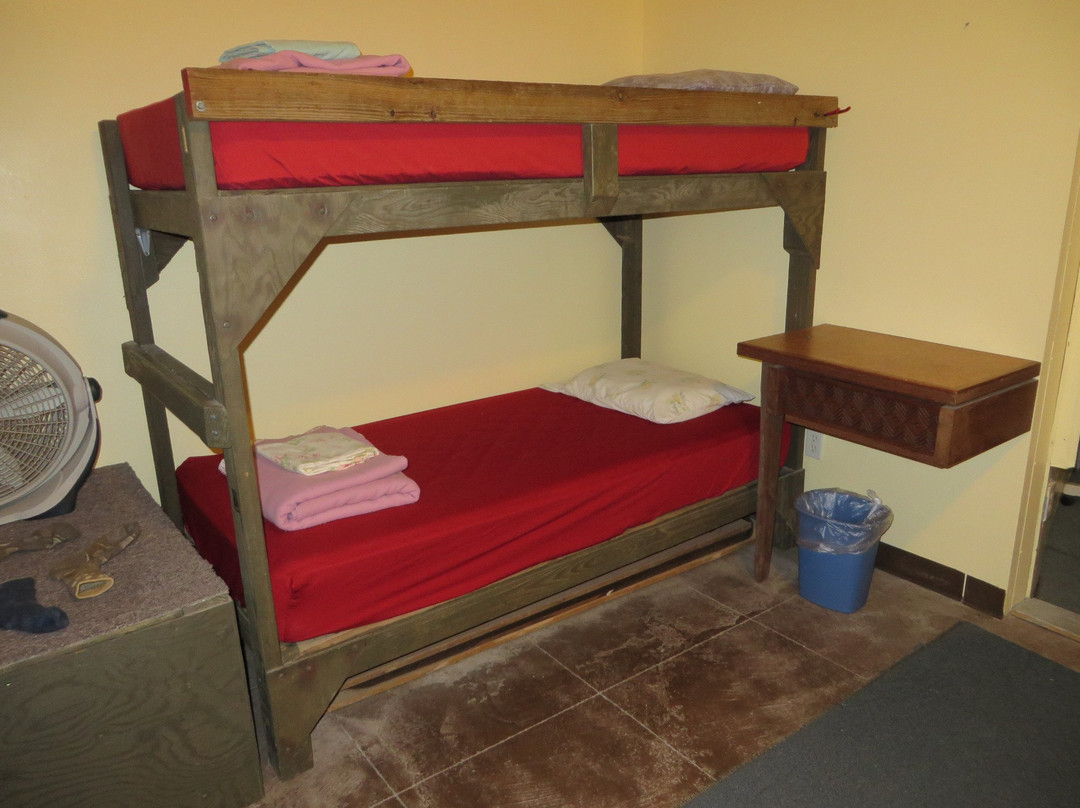 菠萝园——火山酒店主图