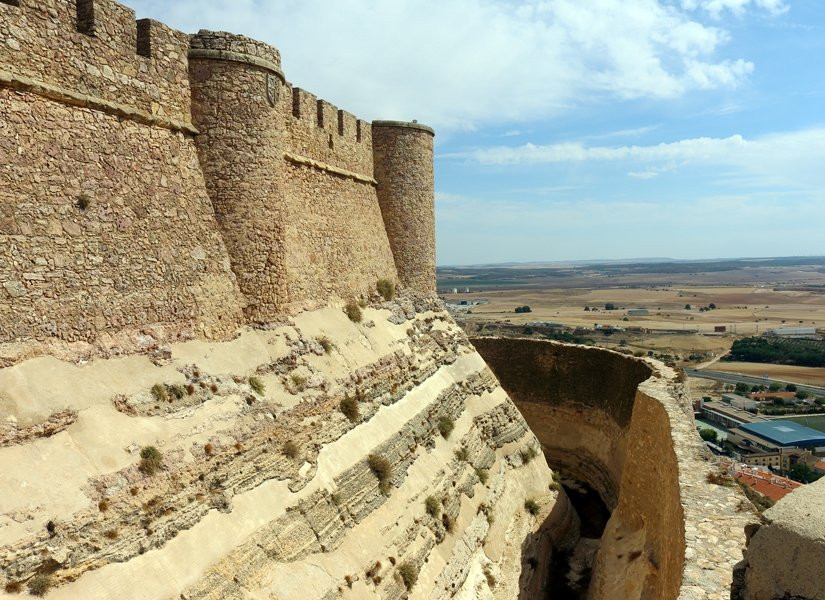 Chinchilla de Monte-Aragon旅游攻略图片