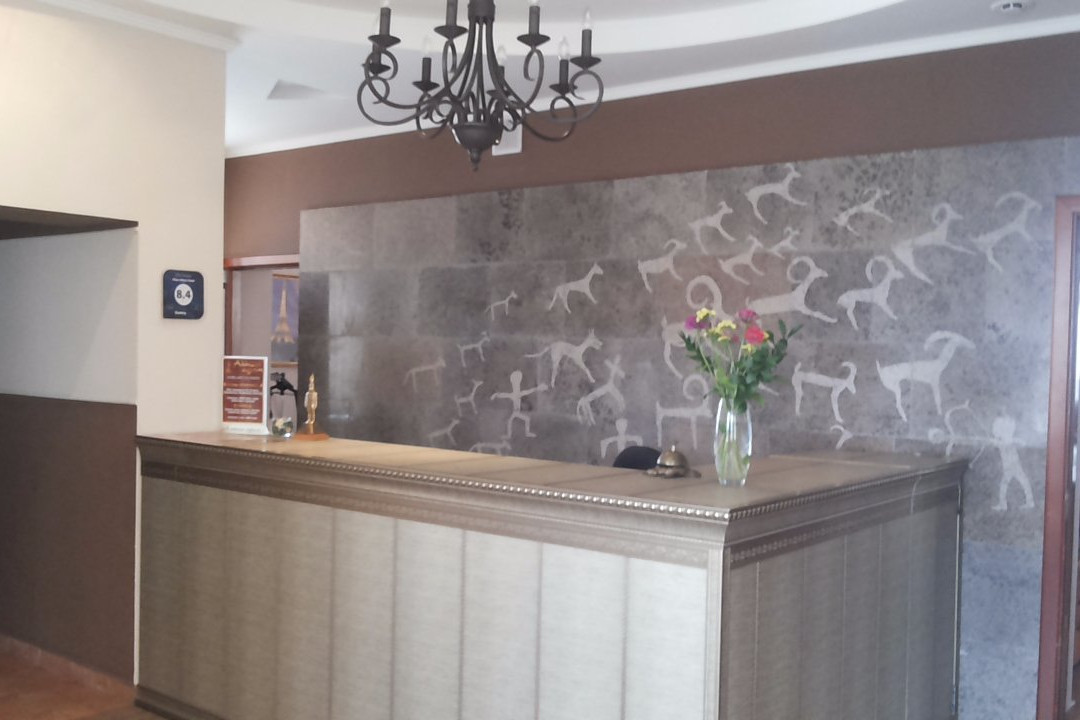 Altyn Adam Hotel主图