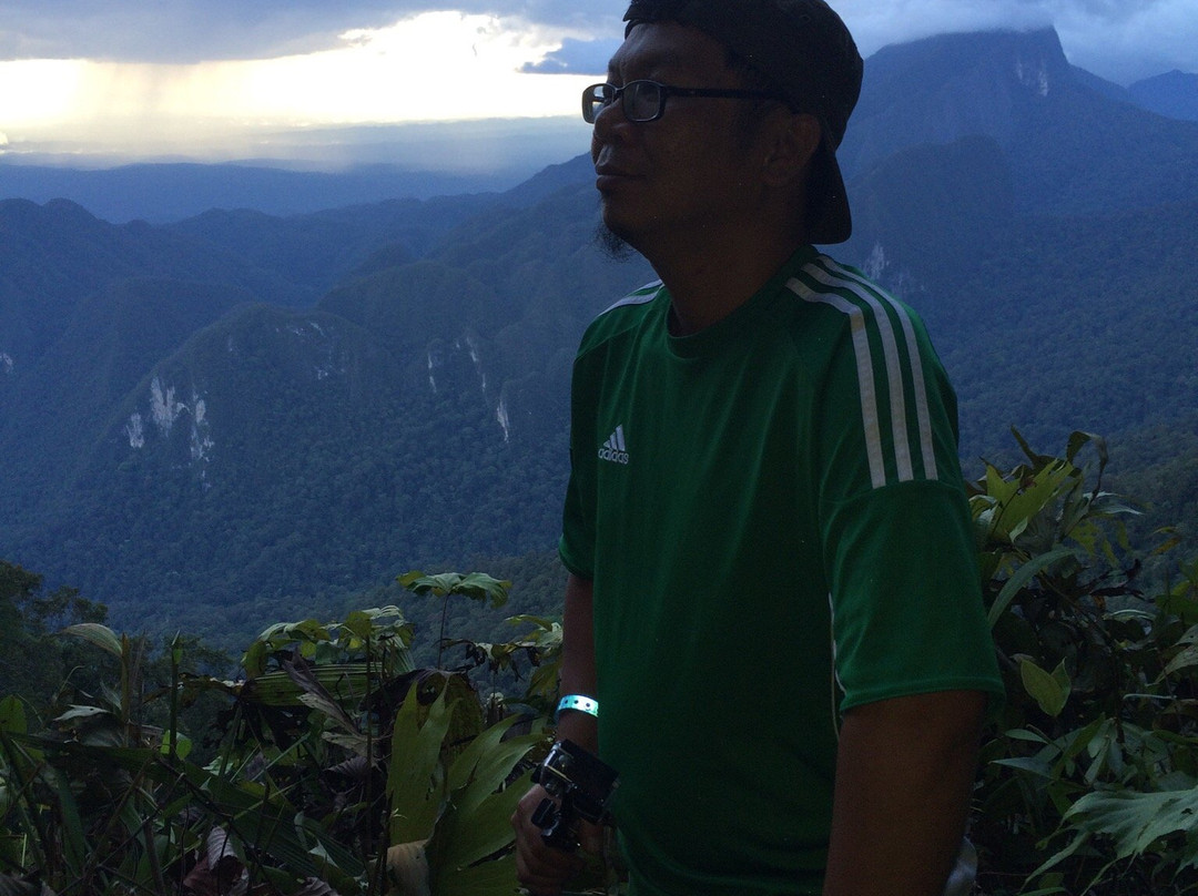 Gunung Mulu Summit Trek-姆鲁国家公园必去景点