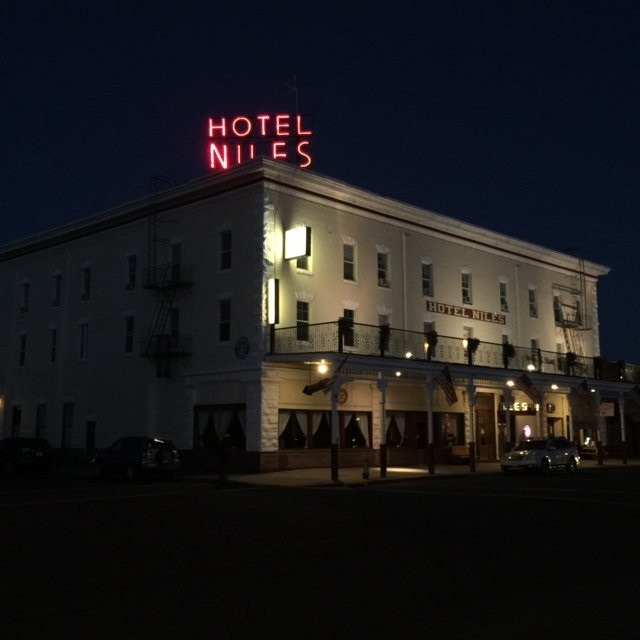 Niles Hotel主图