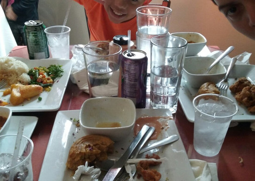 Moca餐馆和美食-Pasatiempos