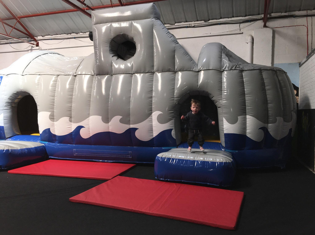 Little Subs-巴罗因弗内斯必去景点