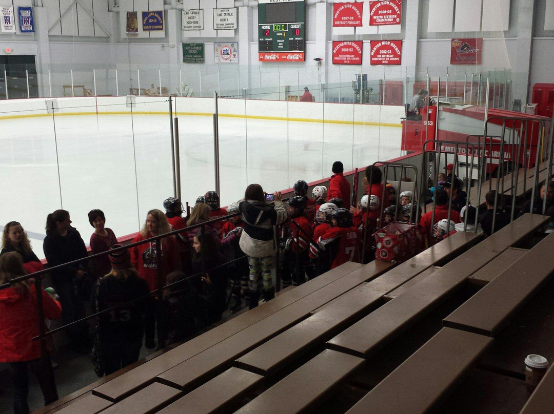 Mentor Civic Arena-Mentor必去景点