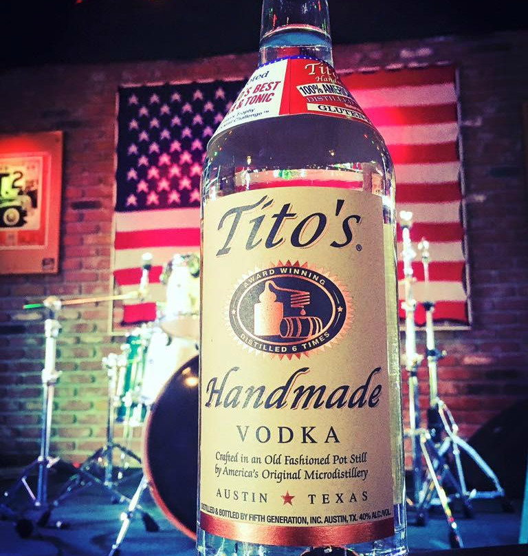 Bamboo Room-莱克沃思必去景点